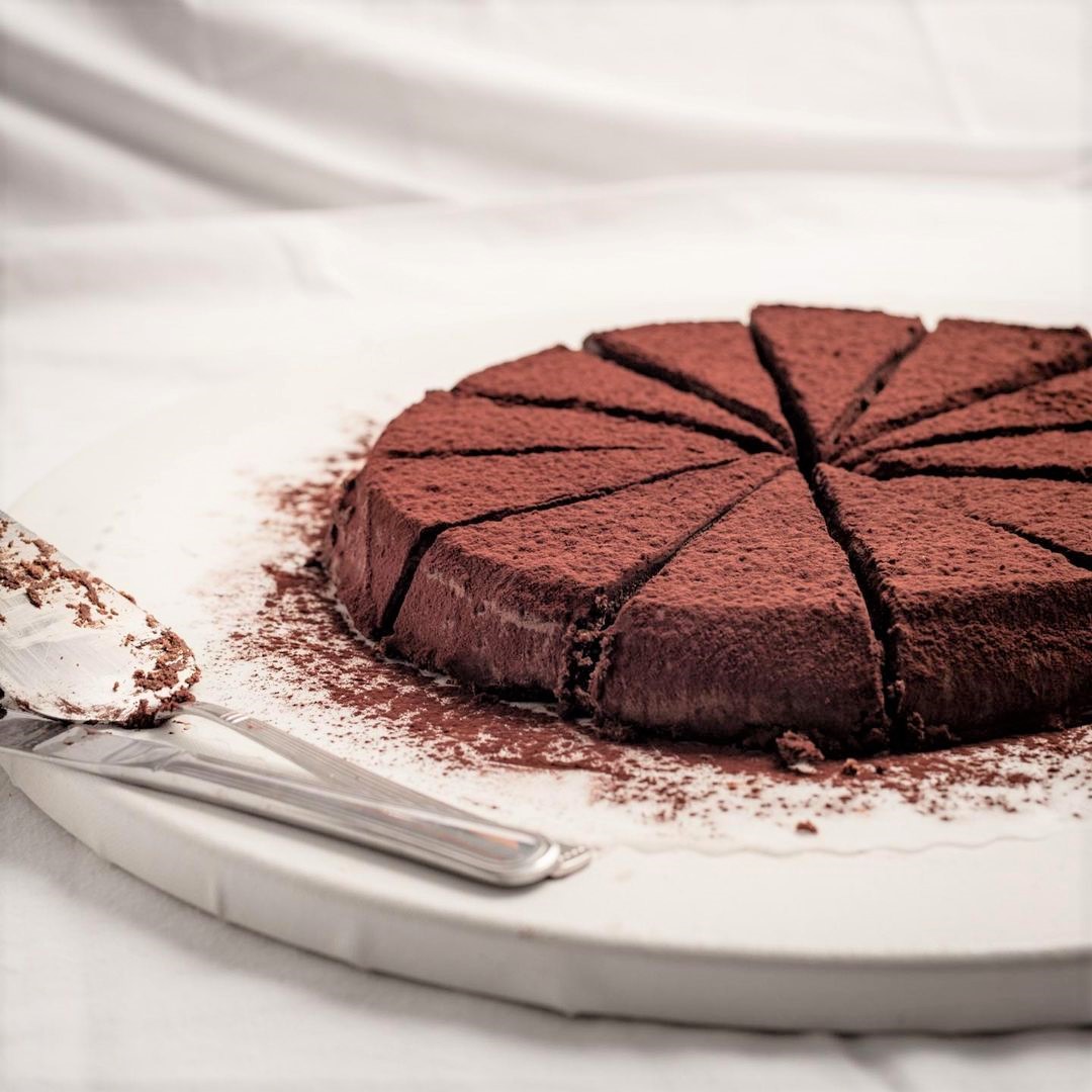 Cake - Picture of Landeau chocolate, Lisbon - Tripadvisor